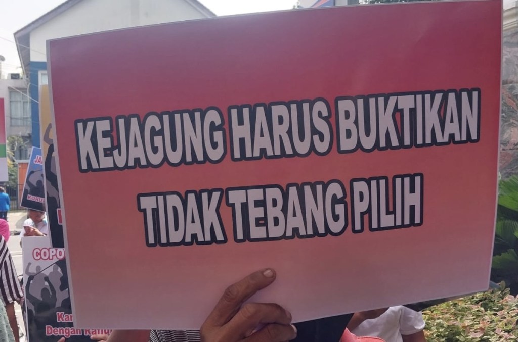 Diduga Libatkan Mantan Bupati, LSAK Minta Kejagung Tidak Tebang Pilih Bongkar Korupsi Dana Covid-19 Samosir